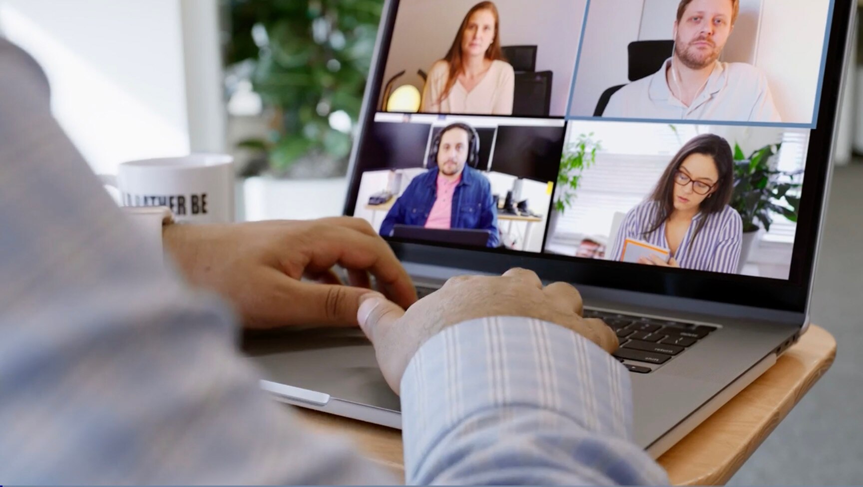 Sichere AI-Nutzung <br/>mit AI Access Security.